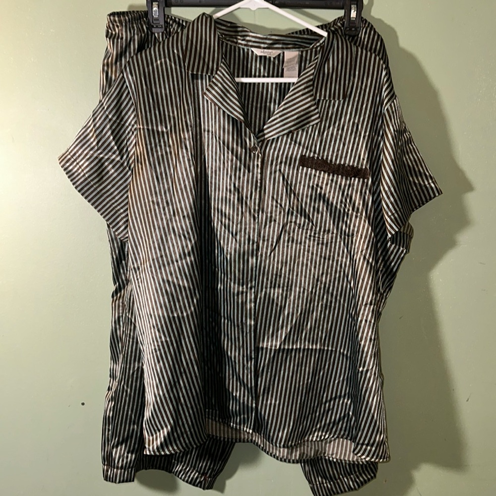 Adonna Womens two piece pajama set pin stripe